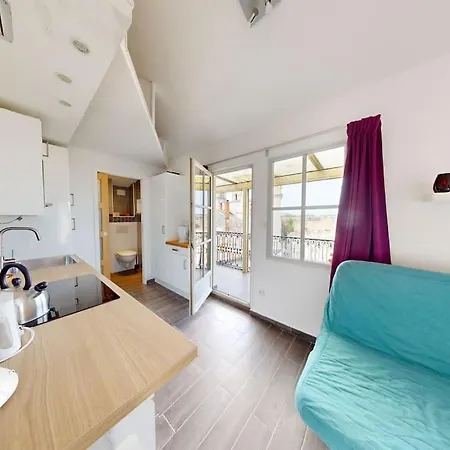 Rooftop Terrace Studio Historical Center Apartment Montpellier